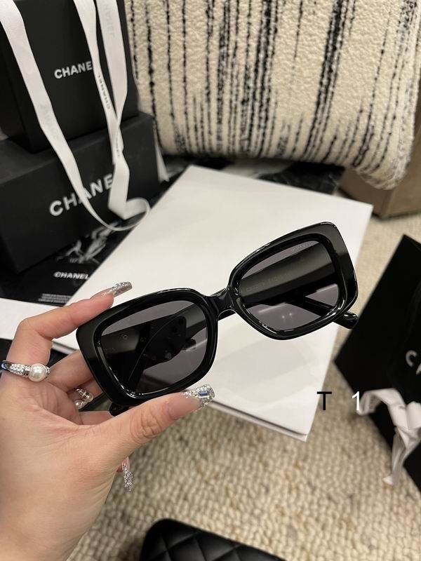 Chanel Sunglasses 1589